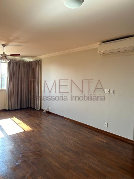 Apartamento à venda com 3 quartos, 146m² - Foto 4