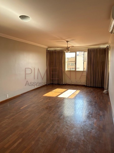 Apartamento à venda com 3 quartos, 146m² - Foto 3