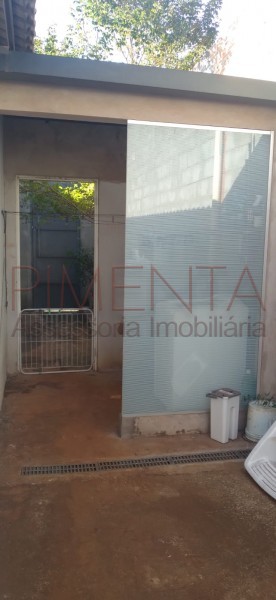 Casa à venda com 2 quartos, 175m² - Foto 13