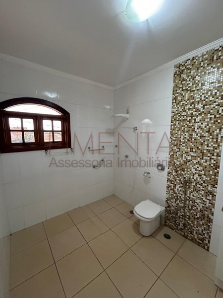 Casa à venda com 2 quartos, 265m² - Foto 18