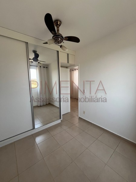 Apartamento para alugar com 2 quartos, 55m² - Foto 11