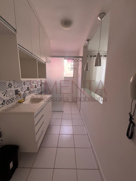 Apartamento para alugar com 2 quartos, 55m² - Foto 4