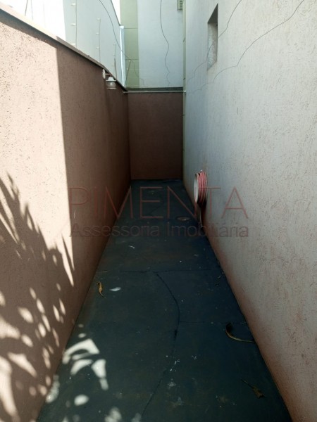 Apartamento à venda com 2 quartos, 70m² - Foto 13