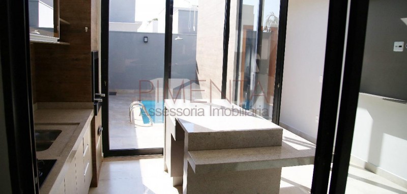 Casa de Condomínio à venda com 3 quartos, 250m² - Foto 18