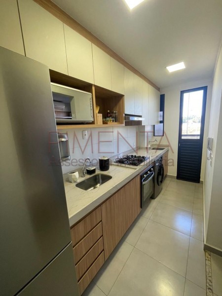 Apartamento à venda com 2 quartos, 52m² - Foto 7