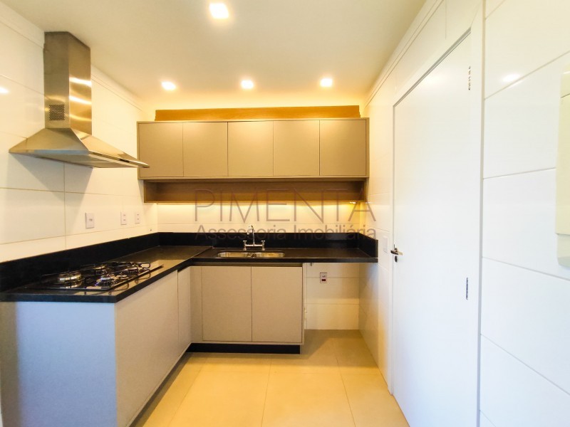 Apartamento à venda com 3 quartos, 132m² - Foto 18