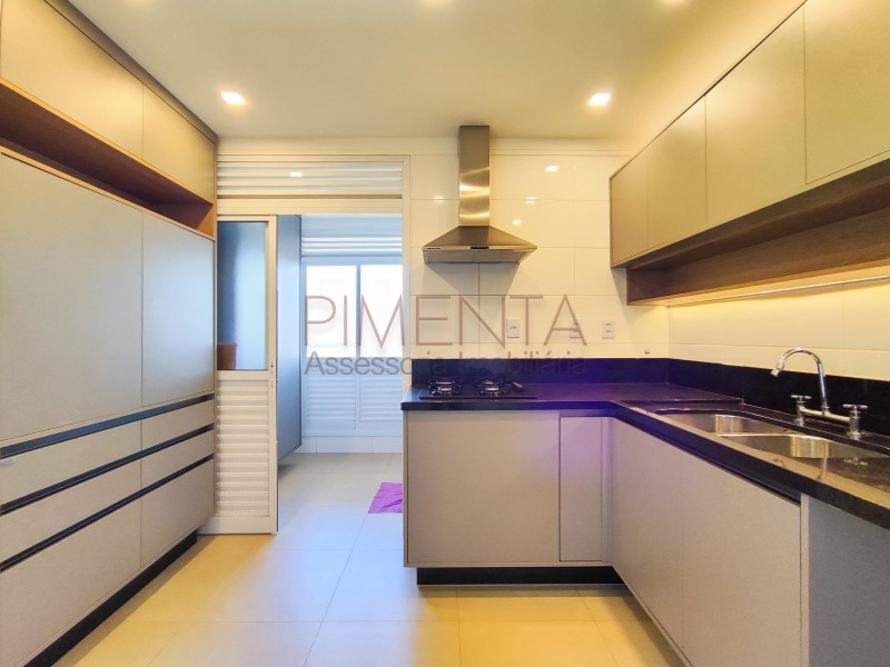 Apartamento à venda com 3 quartos, 132m² - Foto 17