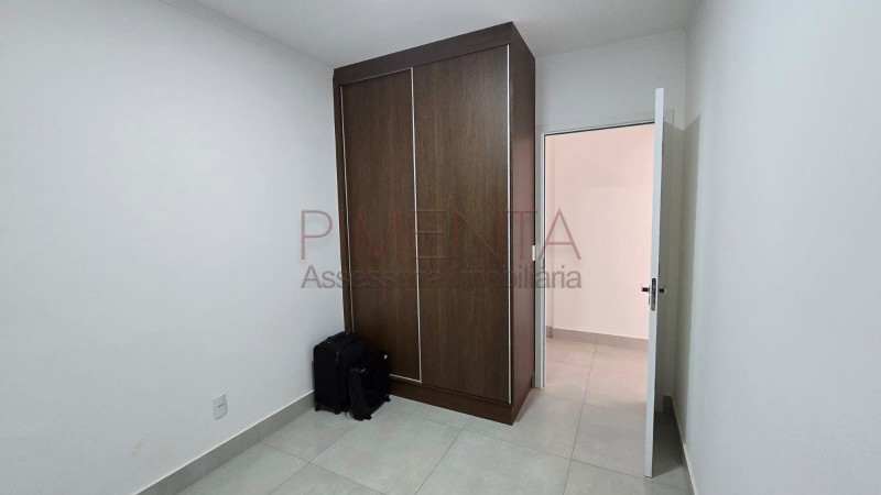 Apartamento à venda com 2 quartos, 65m² - Foto 3