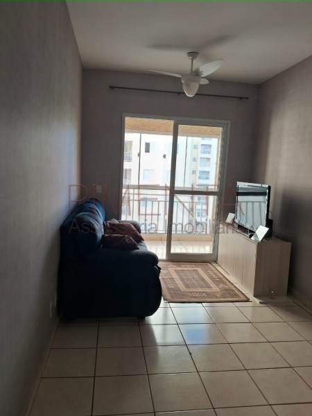 Apartamento à venda com 3 quartos, 68m² - Foto 2