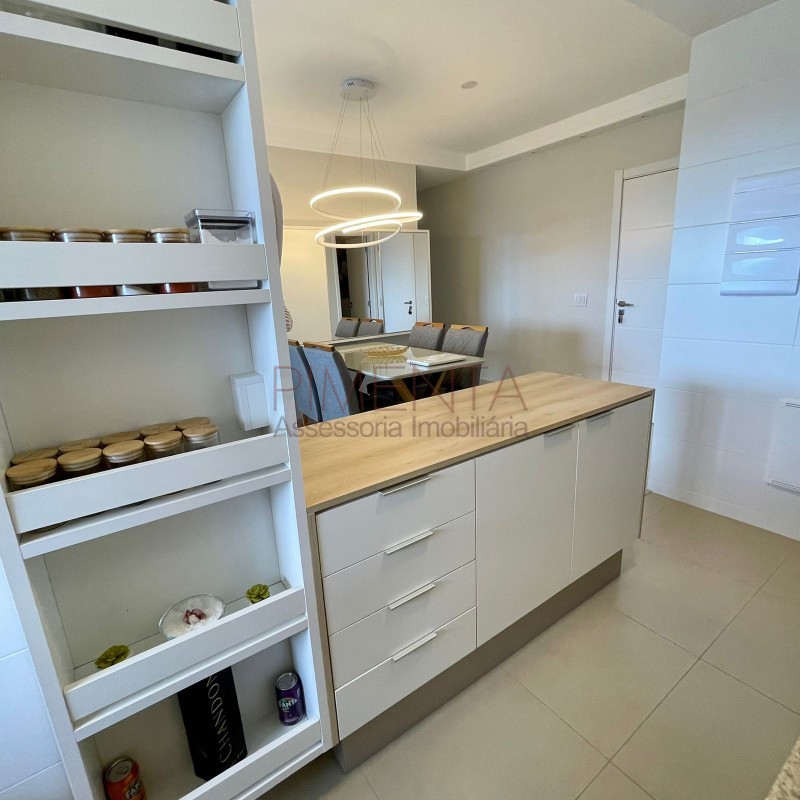 Apartamento à venda com 3 quartos, 93m² - Foto 5