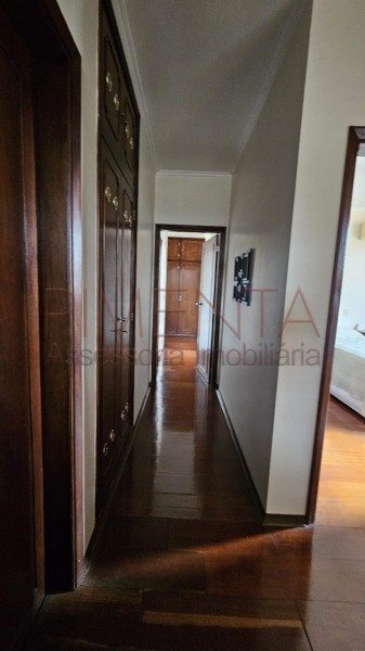 Casa à venda com 3 quartos, 296m² - Foto 20